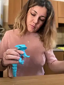 DaisyVibesss online show from 01-17-25, 09:39