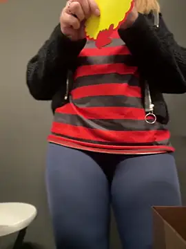 DaisyVibesss online show from 03-15-25, 01:51