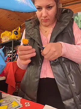 DaisyVibesss online show from 12-21-25, 10:28