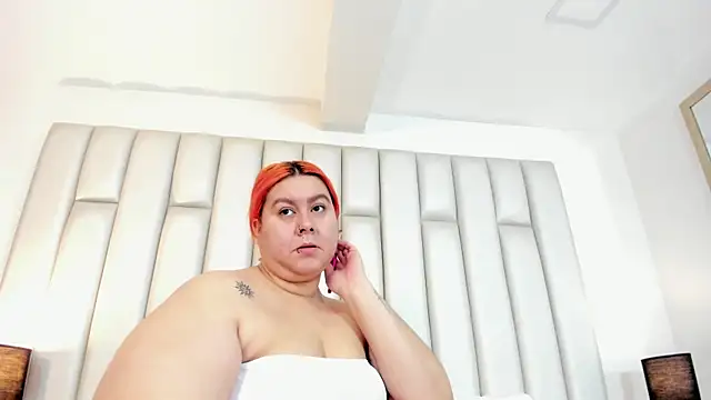 aandreaperez online show from 10-01-25, 11:36