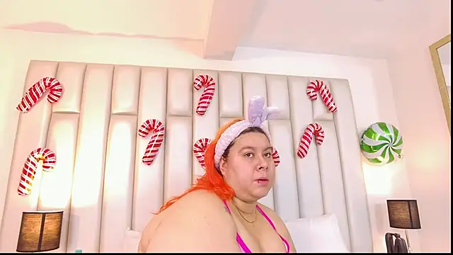 aandreaperez online show from 12-19-25, 11:34