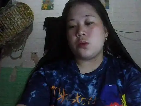 hotsexylyn online show from 11-13-25, 07:01