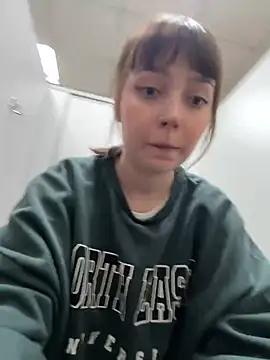 Snapshot of hanahaki chatting on 02-04-25, 02:21 hanahaki online show from 02-04-25, 02:21