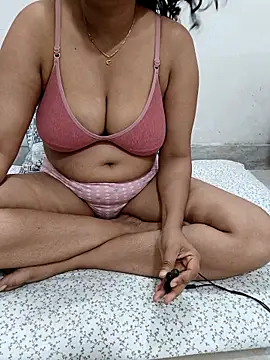 Rubyrosemumbai online show from 04-25-26, 06:27