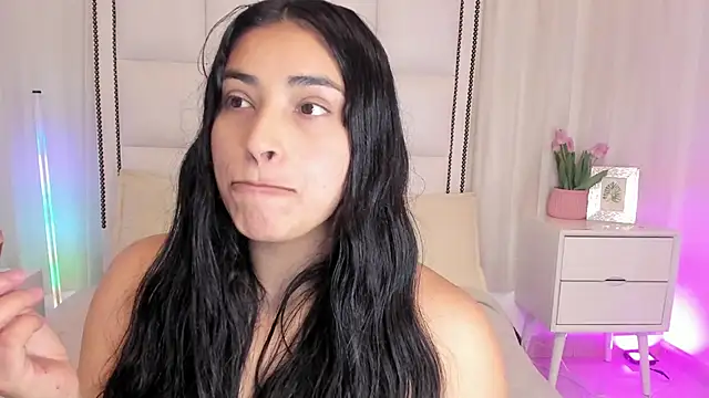 Kirara 22 online show from 11-21-25, 08:08