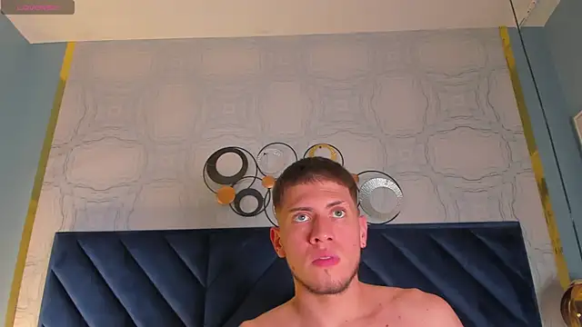 Snapshot of SebastianMaximoff chatting on 01-29-25, 05:56 SebastianMaximoff online show from 01-29-25, 05:56