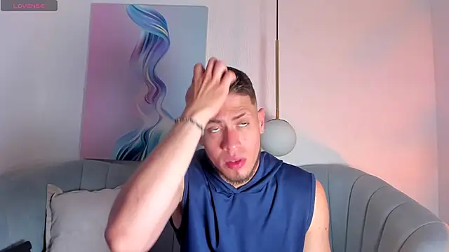 SebastianMaximoff online show from 10-25-25, 07:36