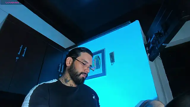 CamiloGray  online show from 01-15-26, 01:36