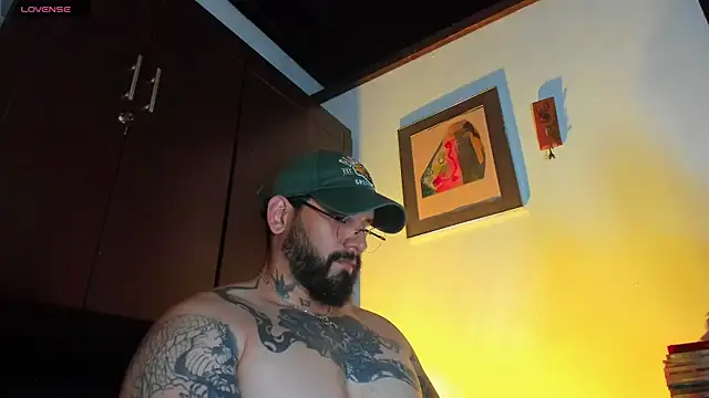 CamiloGray  online show from 04-15-26, 03:27