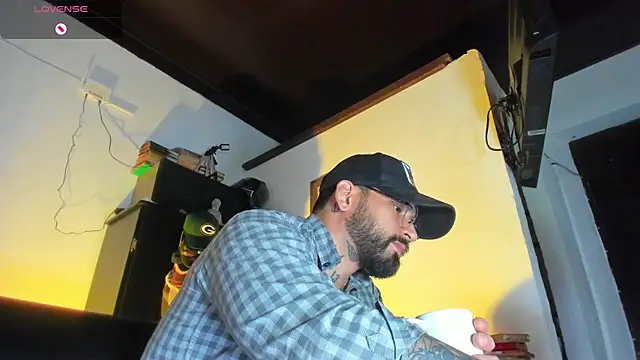 CamiloGray  online show from 09-24-25, 02:56