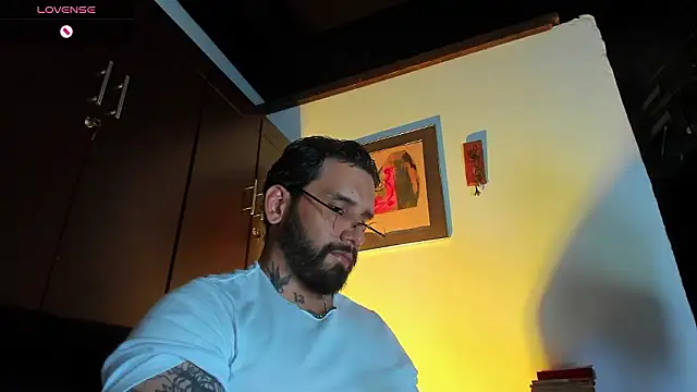 CamiloGray  online show from 03-12-26, 02:43