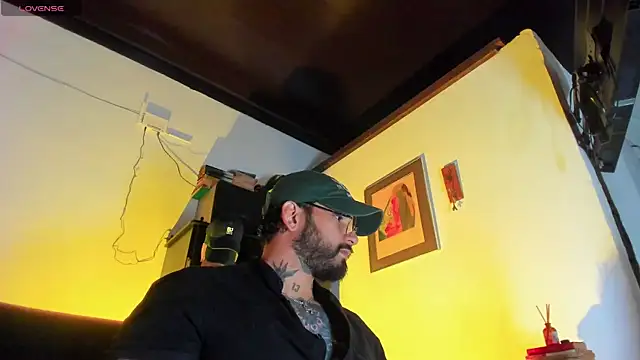 CamiloGray  online show from 12-03-25, 02:16