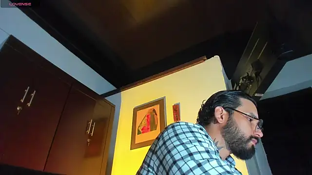 CamiloGray  online show from 01-19-26, 03:38