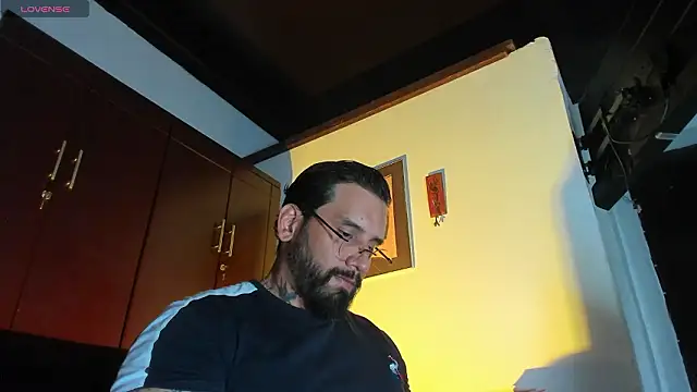 CamiloGray  online show from 02-11-26, 02:17