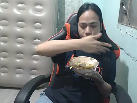 Snapshot of itsmacky4u chatting on 09-25-25, 03:51 itsmacky4u online show from 09-25-25, 03:51