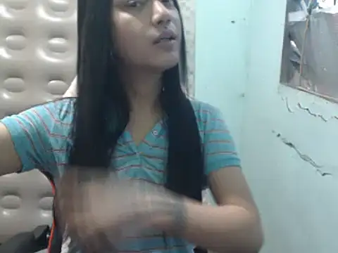 Snapshot of itsmacky4u chatting on 10-03-25, 02:26 itsmacky4u online show from 10-03-25, 02:26