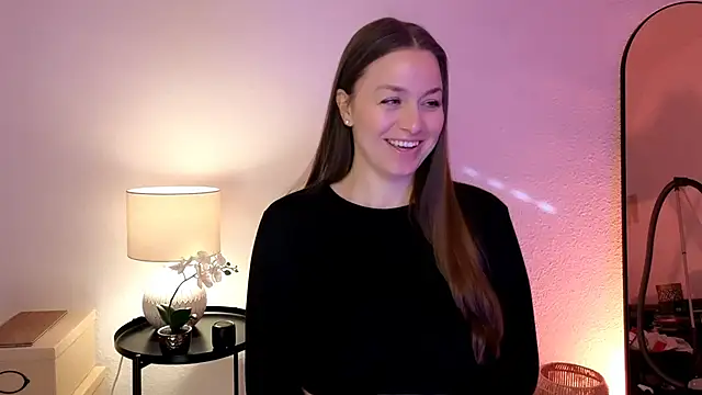 MilaFleur online show from 02-25-25, 09:09