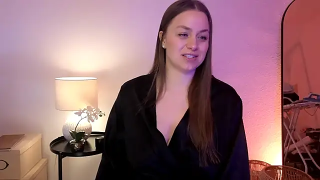 MilaFleur online show from 02-14-25, 03:05