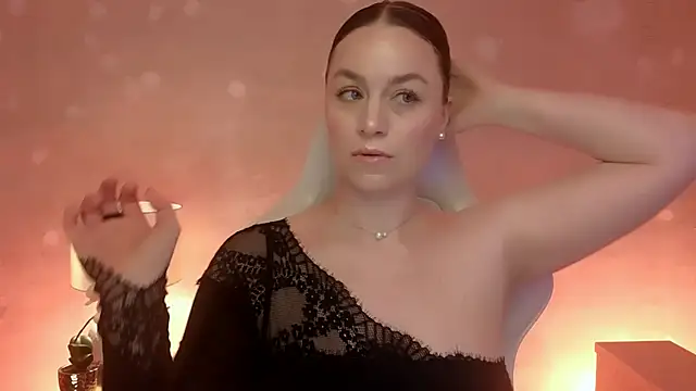 Snapshot of MilaFleur chatting on 02-24-26, 03:13 MilaFleur online show from 02-24-26, 03:13