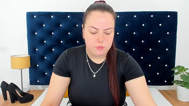 EvaLick online show from 10-27-25, 06:36