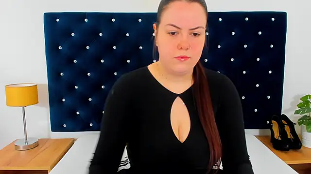 EvaLick online show from 04-14-26, 06:07