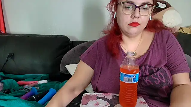 Snapshot of southwestsugar chatting on 10-23-25, 04:22 southwestsugar online show from 10-23-25, 04:22