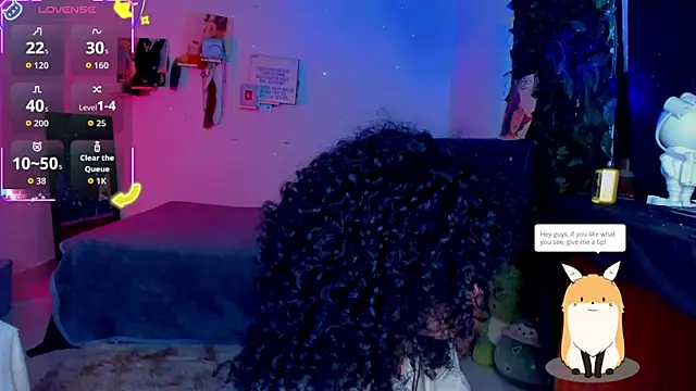 Snapshot of sweetvond_ chatting on 10-28-25, 04:17 sweetvond  online show from 10-28-25, 04:17