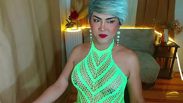 Snapshot of negrashemalexxx chatting on 10-28-25, 08:52 negrashemalexxx online show from 10-28-25, 08:52