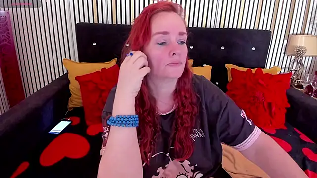 Snapshot of SinFulTitsDD chatting on 06-19-26, 12:33 SinFulTitsDD online show from 06-19-26, 12:33