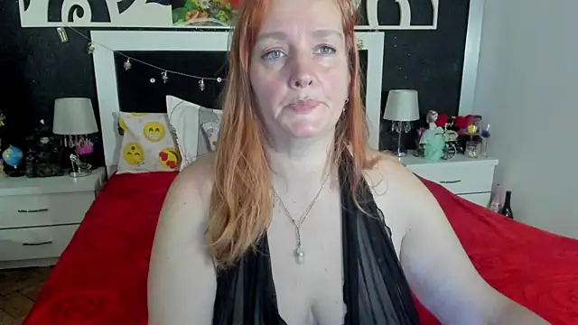 Snapshot of SinFulTitsDD chatting on 03-05-25, 11:16 SinFulTitsDD online show from 03-05-25, 11:16