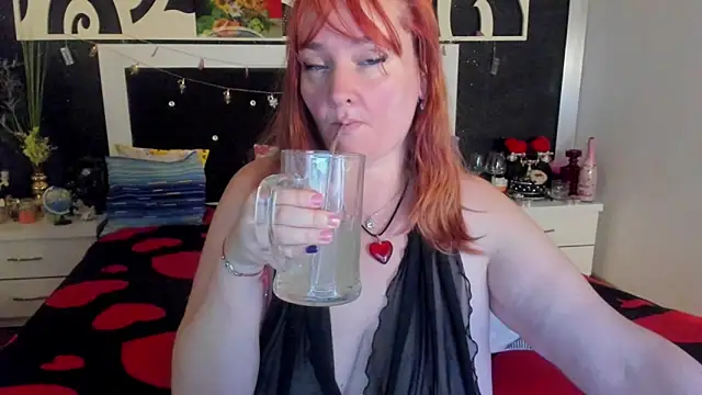 Snapshot of SinFulTitsDD chatting on 02-09-25, 06:58 SinFulTitsDD online show from 02-09-25, 06:58