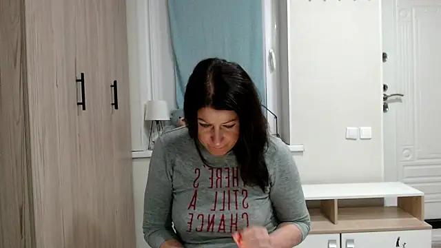 increible della online show from 05-15-26, 09:13
