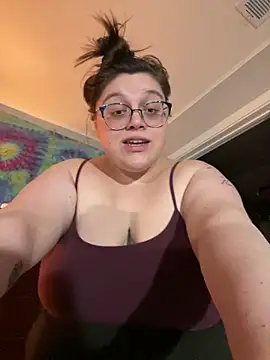 ItsBunniBabe online show from 06-16-26, 05:40