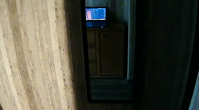 Snapshot of Dzutt chatting on 01-08-25, 04:54 Dzutt online show from 01-08-25, 04:54