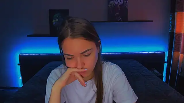 AlexaBarkley online show from 02-28-25, 06:21