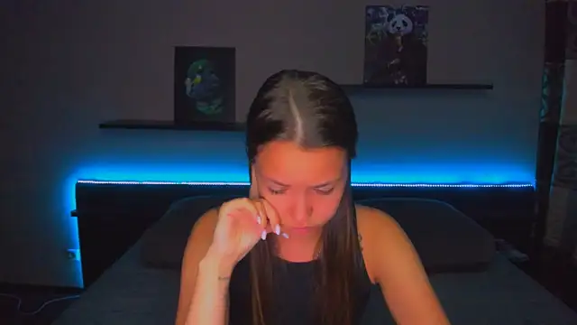 AlexaBarkley online show from 06-16-26, 12:43