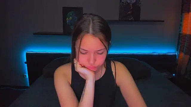 AlexaBarkley online show from 04-08-26, 12:45