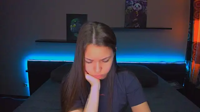 AlexaBarkley online show from 04-07-26, 12:45