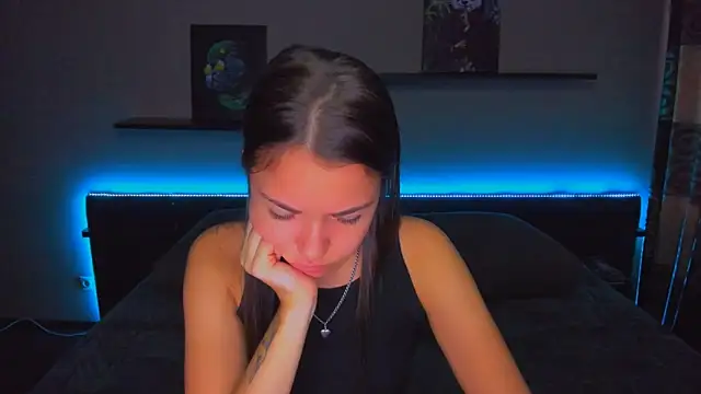 AlexaBarkley online show from 10-03-25, 12:25