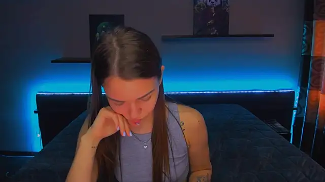 AlexaBarkley online show from 03-07-25, 06:57