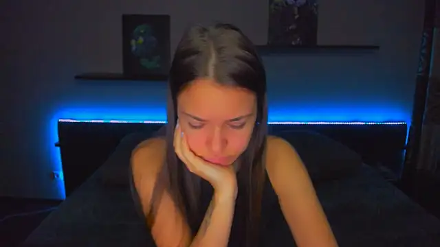 AlexaBarkley online show from 10-22-25, 12:21