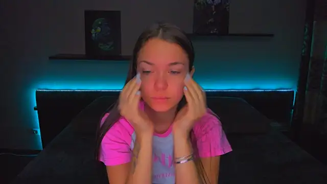 AlexaBarkley online show from 10-31-25, 12:07