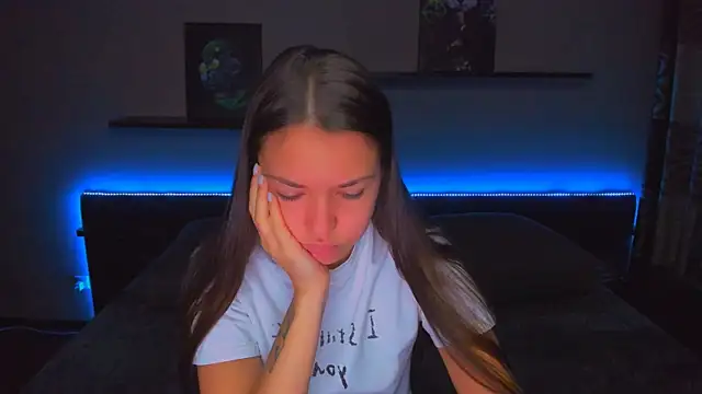 AlexaBarkley online show from 11-07-25, 12:15