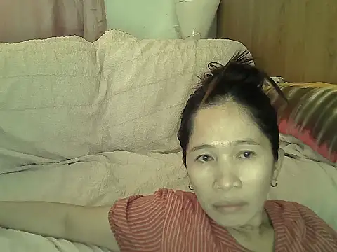 Alexiadreamer online show from 11-18-25, 01:10