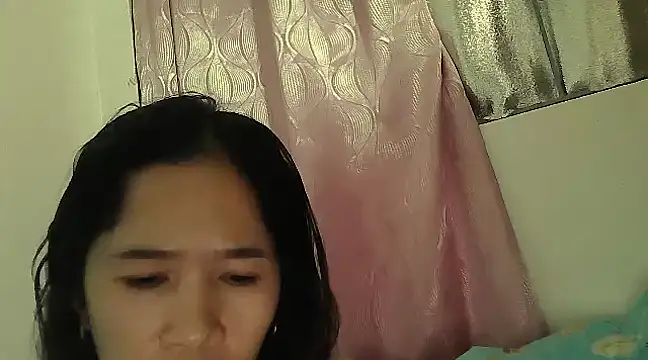 Snapshot of Alexiadreamer chatting on 02-01-25, 04:43 Alexiadreamer online show from 02-01-25, 04:43