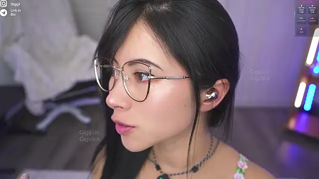 Gigi ohlala online show from 09-20-25, 04:45