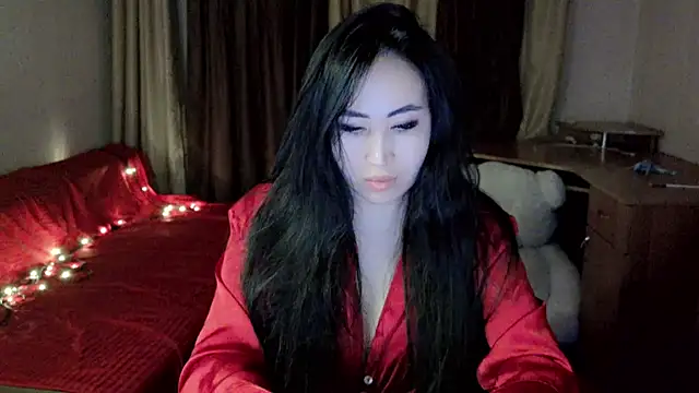 Snapshot of AsianQueens chatting on 02-20-25, 05:52 AsianQueens online show from 02-20-25, 05:52