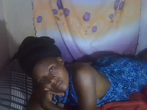cute-shamza online show from 06-18-26, 12:32