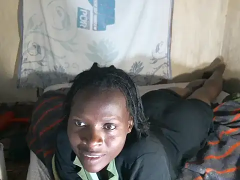 cute-shamza online show from 12-14-25, 01:56