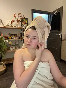 sweetest pie online show from 02-27-25, 12:25